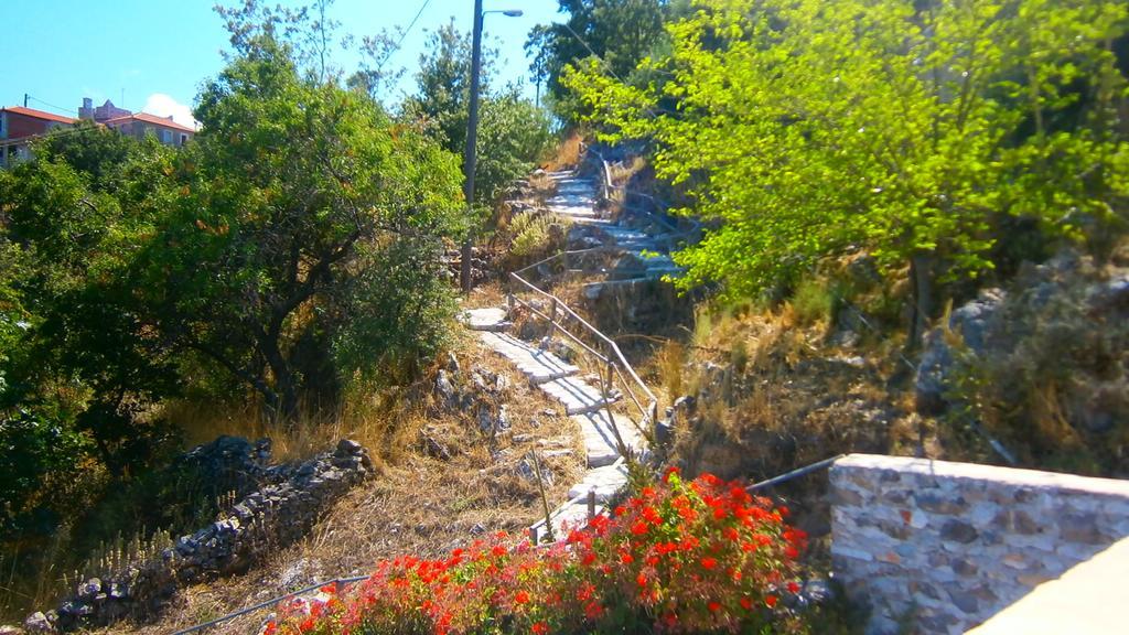 Philothea Guest House Mani Greece Mitziolena Екстериор снимка