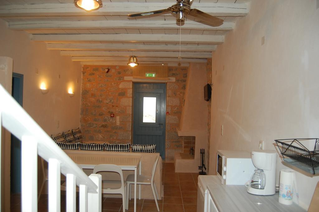 Philothea Guest House Mani Greece Mitziolena Екстериор снимка